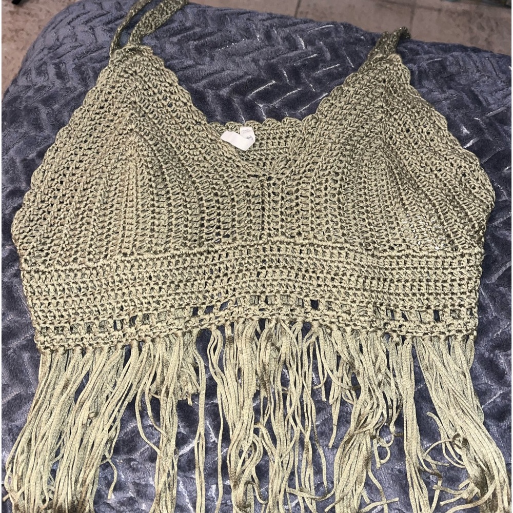 PIS, size large, in green